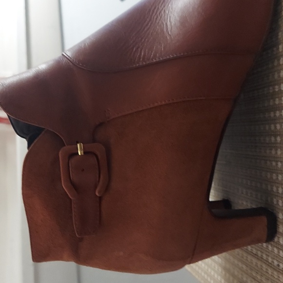 Cole Haan Sylvia Leather Suede Kitten Heel Zip Ankle Booties Boots Sz 10 - Picture 3 of 11